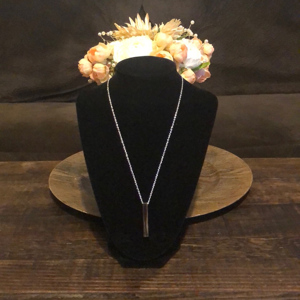 Vertical 3-D Bar Necklace